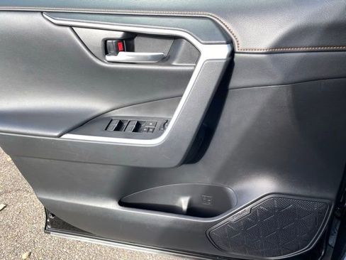 Used 2024 Toyota RAV4 Adventure image 13