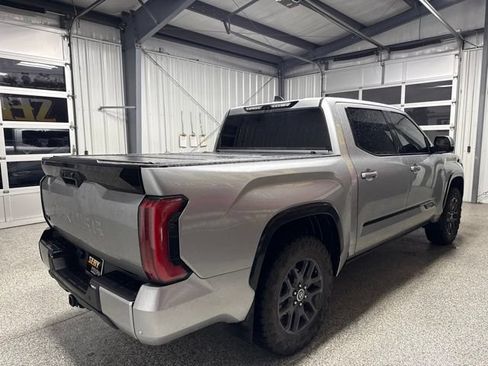 Used 2023 Toyota Tundra Platinum AWD/4WD image 17