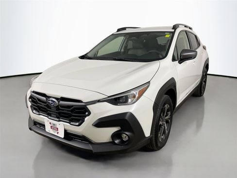 Used 2024 Subaru Crosstrek 2.0i Premium AWD/4WD image 4
