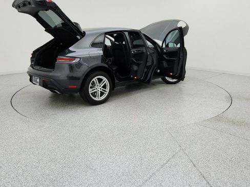 Used 2024 Porsche Macan Turbo AWD/4WD image 11