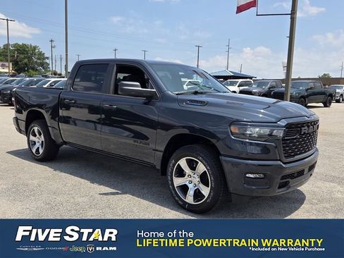 New 2026 RAM 1500 Express RWD image 1