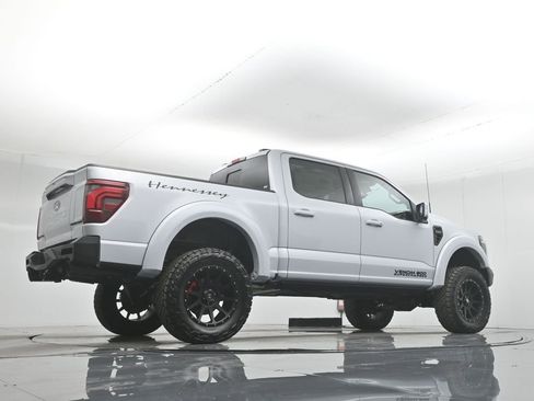 New 2025 Ford F150 Lariat w/ Equipment Group 502A High image 51