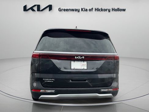 Certified 2024 Kia Carnival LX image 7