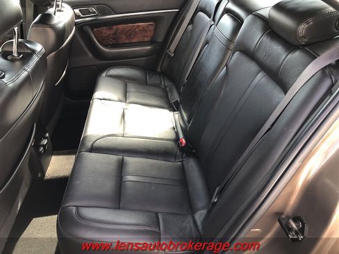 Used 2016 Lincoln MKS w/ Equipment Group 101A FWD image 17