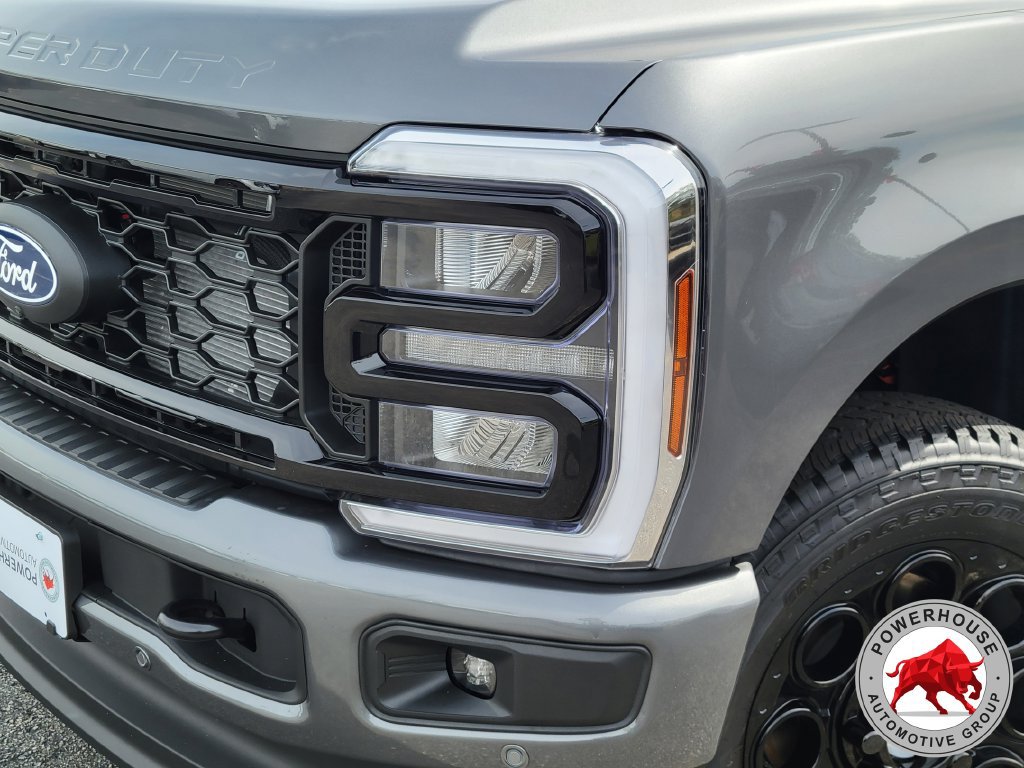New 2027 Ford F350 Lariat w/ Black Appearance Package AWD/4WD image 11