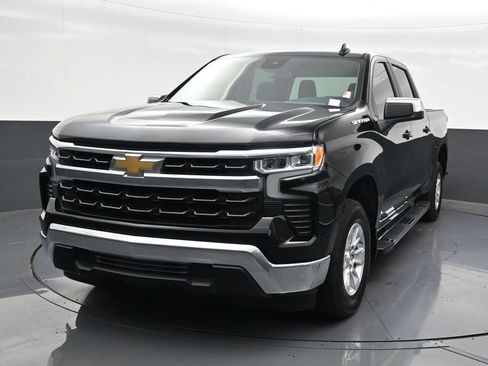 Used 2023 Chevrolet Silverado 1500 LT RWD image 9