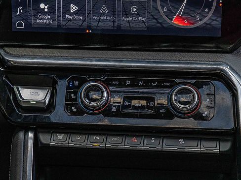 Used 2024 GMC Sierra 2500 Denali w/ Denali Reserve Package image 13