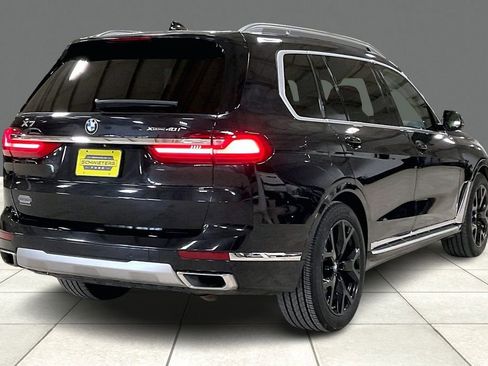Used 2019 BMW X7 xDrive40i w/ Cold Weather Package image 12