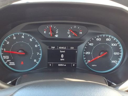Certified 2021 Chevrolet Equinox LS w/ LS Convenience Package AWD/4WD image 18