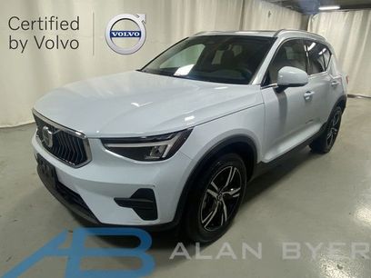 Certified 2025 Volvo XC40 B5 Core