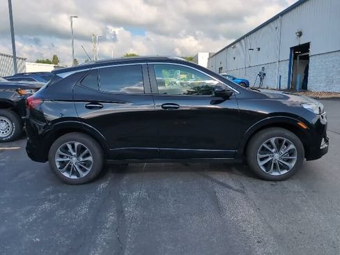 Used 2023 Buick Encore GX Select w/ Sport Touring Package AWD/4WD image 3