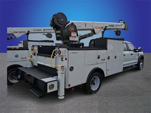 New 2024 Ford F550 4x4 Crew Cab Super Duty image 3