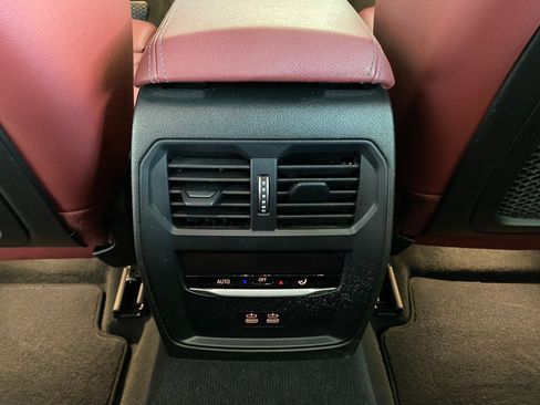 Certified 2023 BMW 330i xDrive Sedan w/ Premium Package image 29