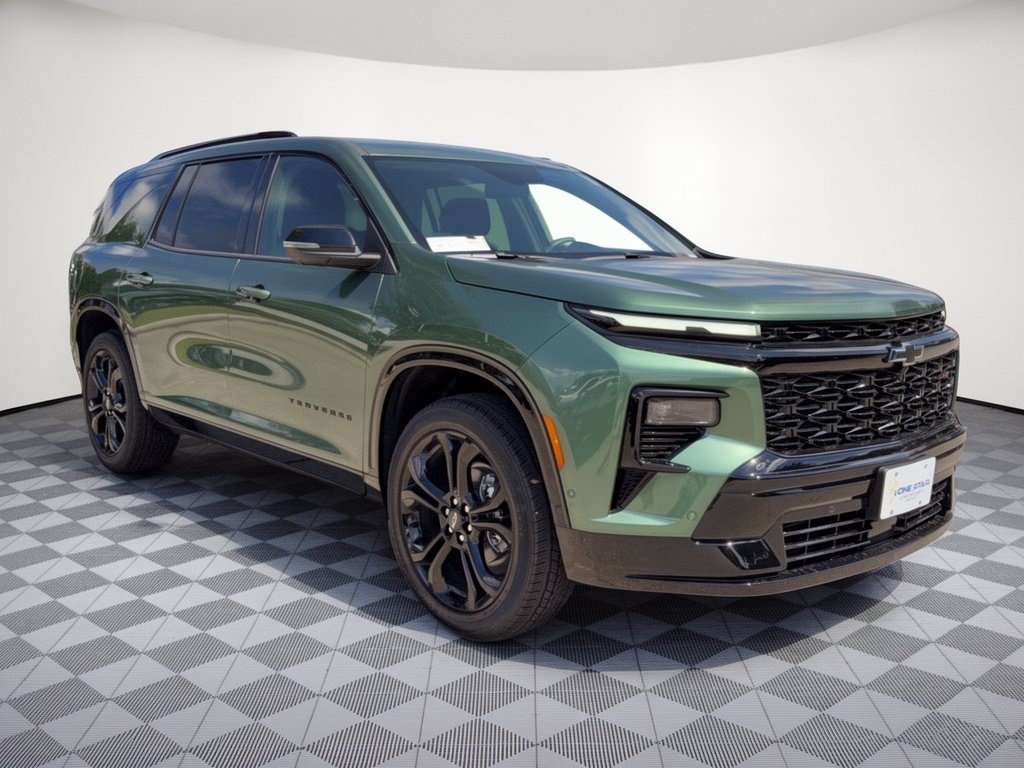 New 2027 Chevrolet Traverse RS w/ LPO, Floor Liner Package FWD image 7