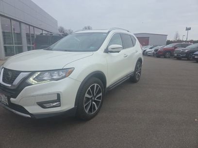 Used 2019 Nissan Rogue SL w/ Premium Package