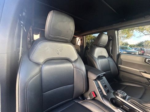 Used 2023 Ford Bronco Badlands w/ Sasquatch Package image 29