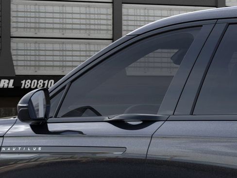 New 2025 Lincoln Nautilus Premier w/ Equipment Group 102A image 20