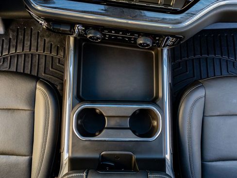 Used 2024 Chevrolet Silverado 2500 LTZ w/ LTZ Plus Package image 28