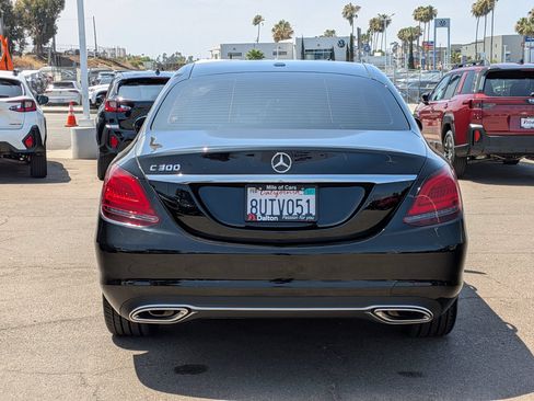 Used 2021 Mercedes-Benz C 300 Sedan image 3