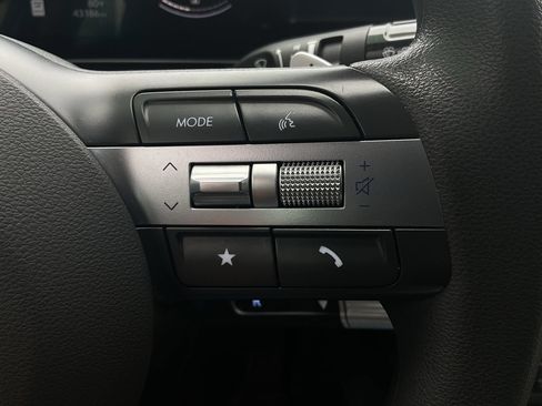 Used 2025 Hyundai Sonata SEL FWD image 34