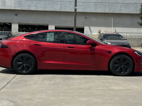 Used 2022 Tesla Model S AWD/4WD image 9