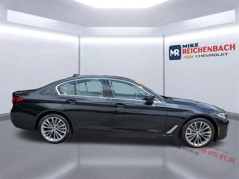 Used 2023 BMW 540i xDrive w/ Premium Package AWD/4WD image 3