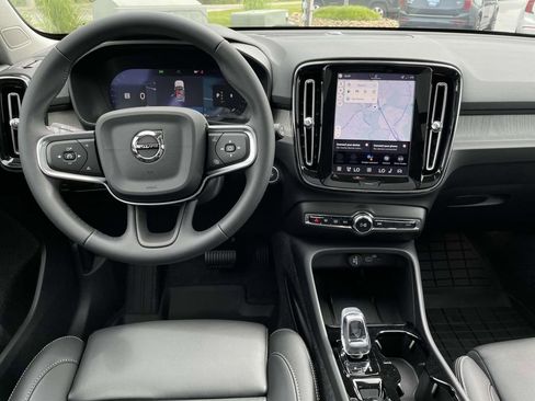 New 2026 Volvo XC40 B4 Plus w/ Protection Package Premier image 5