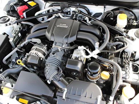 Used 2024 Toyota GR86 Premium w/ Performance Package RWD image 24