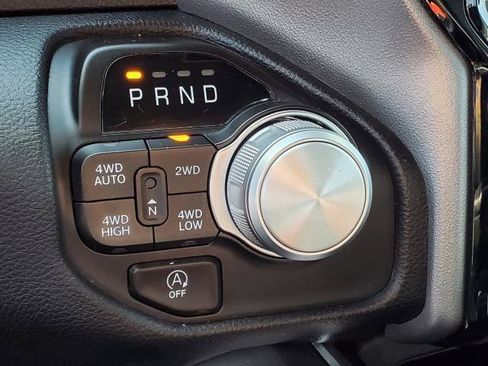 Used 2023 RAM 1500 Laramie AWD/4WD image 15