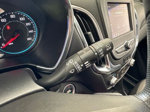 Used 2022 Chevrolet Equinox LT AWD/4WD image 21