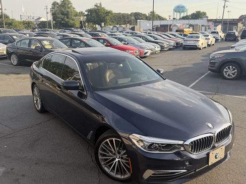 Used 2017 BMW 530i xDrive AWD/4WD image 13