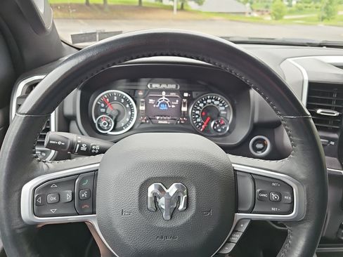 Used 2022 RAM 1500 Big Horn AWD/4WD image 22