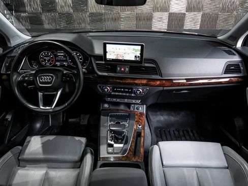 Used 2018 Audi Q5 Prestige image 16