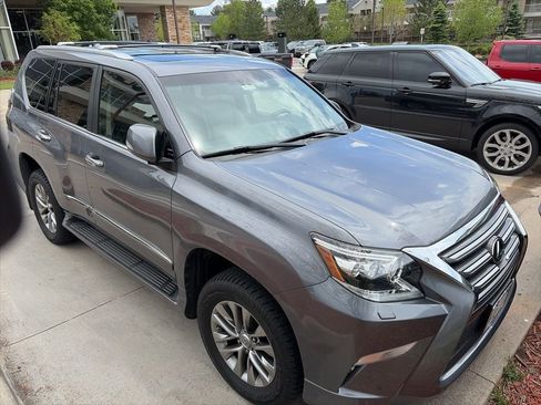 Used 2016 Lexus GX 460 Luxury AWD/4WD image 2