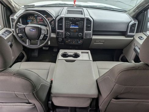 Used 2016 Ford F150 XLT w/ Equipment Group 301A Mid image 10