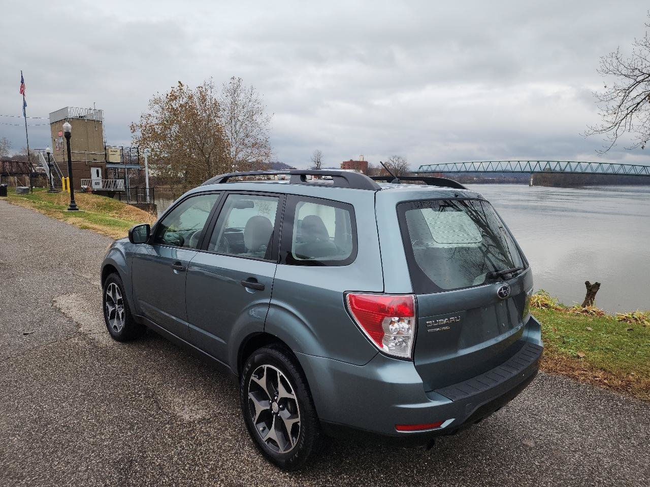 Used 2011 Subaru Forester 2.5X w/ Alloy Wheel Value Pkg AWD/4WD image 3