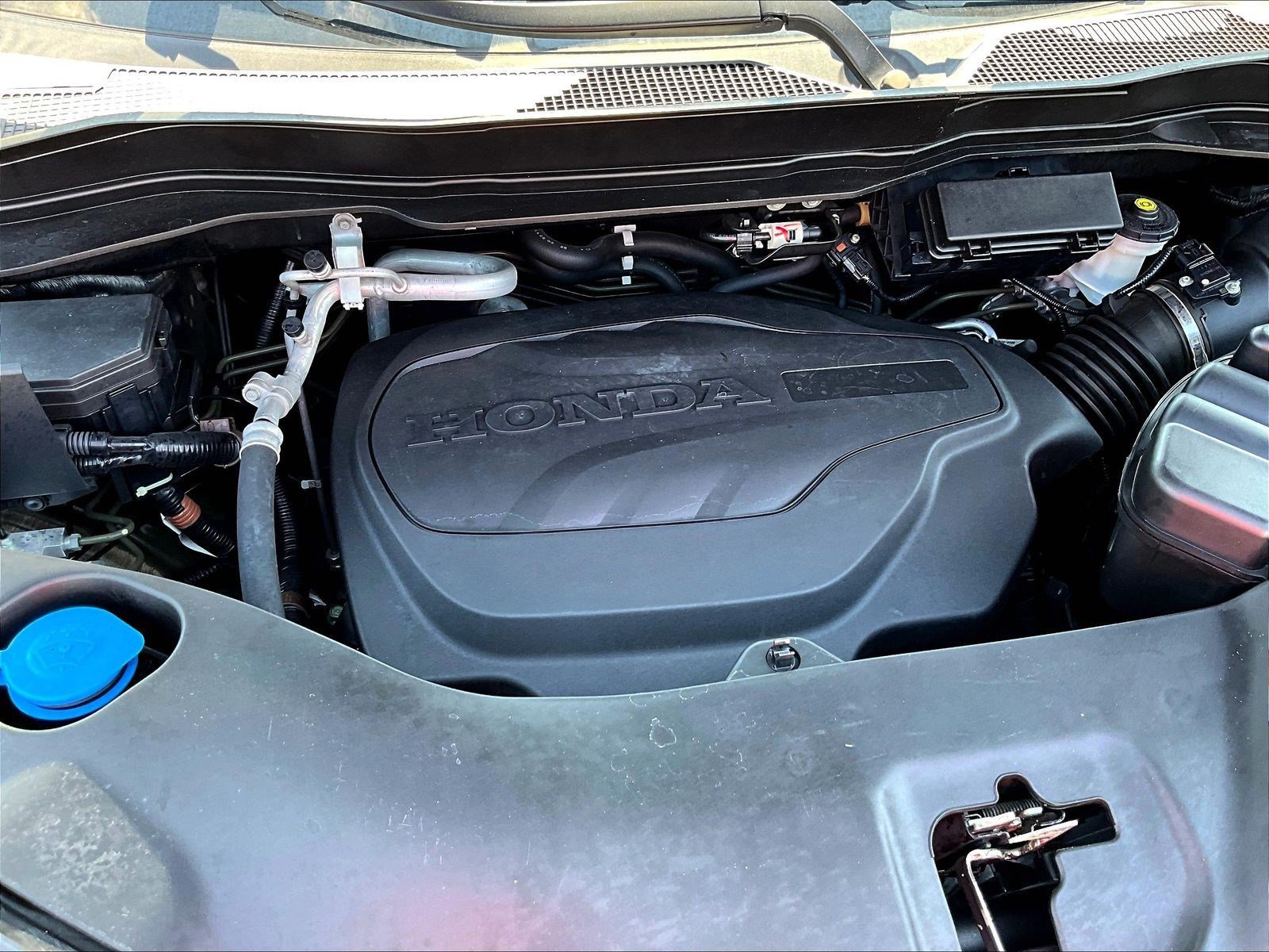 Used 2022 Honda Pilot Elite image 32