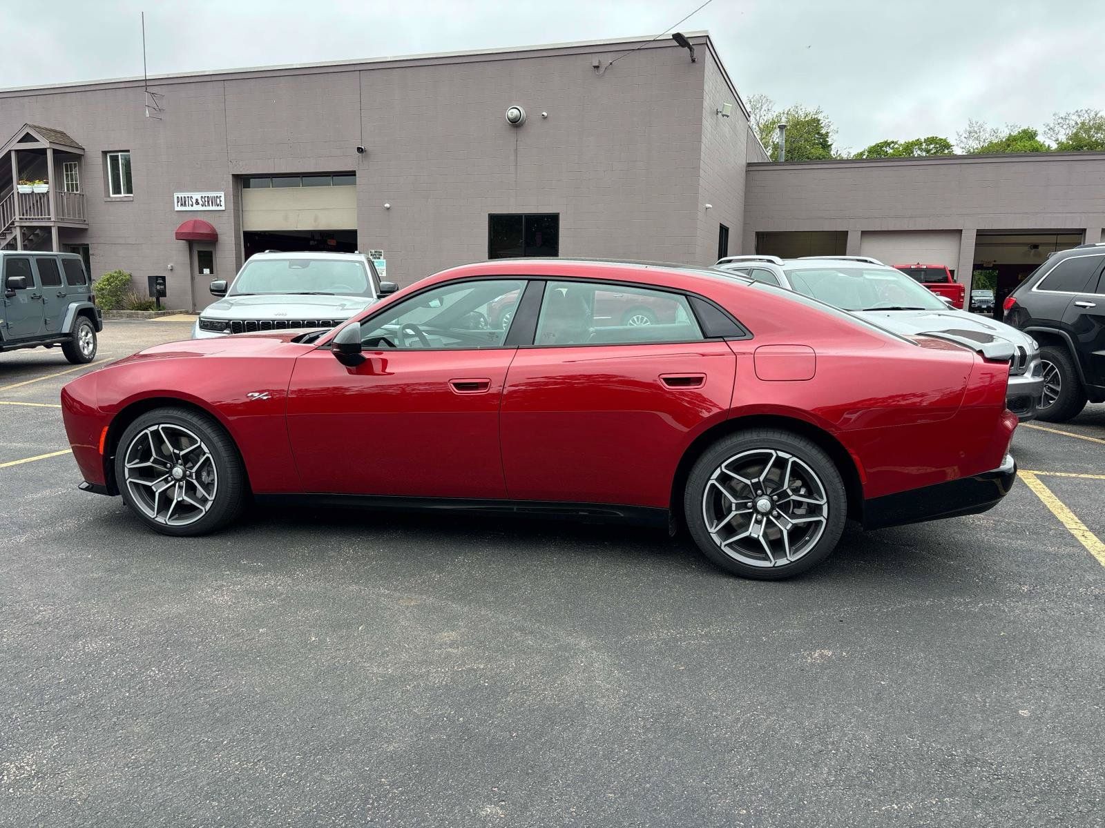 New 2026 Dodge Charger R/T AWD/4WD image 2