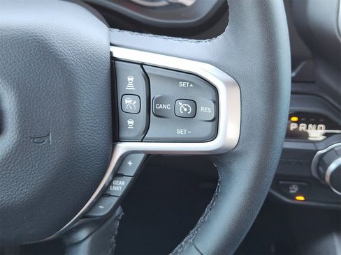 Used 2025 RAM 1500 Lone Star image 40