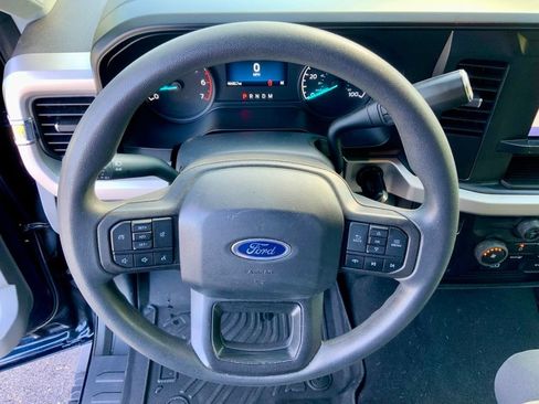 Used 2024 Ford F250 XL w/ STX Appearance Package AWD/4WD image 19