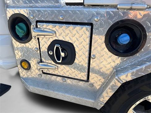 Used 2022 Ford F250 King Ranch w/ King Ranch Ultimate Package image 18