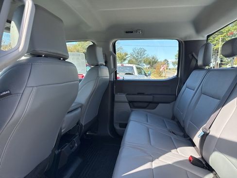 New 2026 Ford F350 XL w/ XL Chrome Package image 39