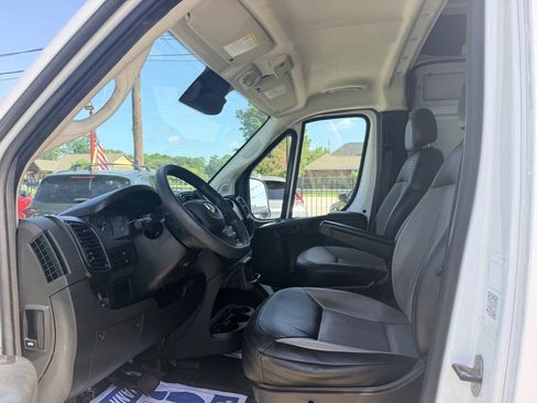 Used 2023 RAM ProMaster 2500 FWD image 34