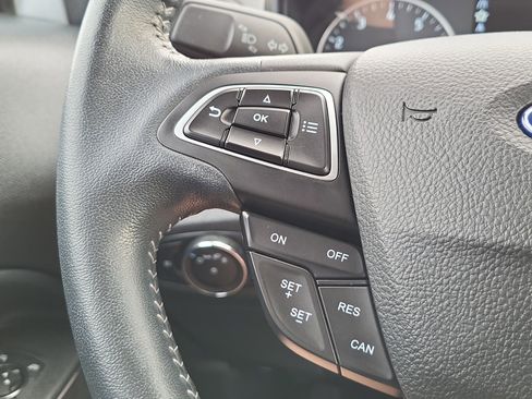 Used 2020 Ford EcoSport SES w/ SES Black Appearance Package image 18