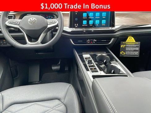New 2025 Volkswagen Atlas SE AWD/4WD image 17