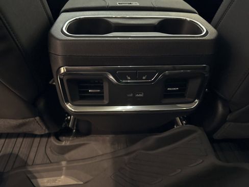 New 2026 GMC Sierra 1500 SLT w/ SLT Premium Plus Package image 21