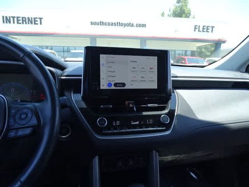 Certified 2023 Toyota Corolla Cross XLE FWD image 26