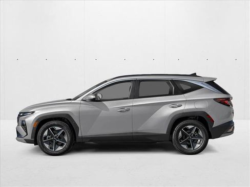 New 2026 Hyundai Tucson SEL image 3