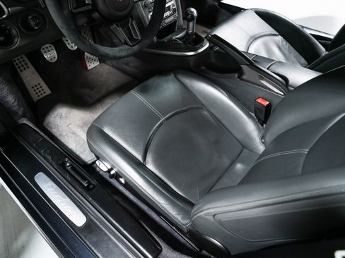 Used 2007 Porsche 911 Turbo AWD/4WD image 19
