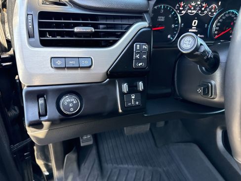 Used 2018 GMC Yukon Denali w/ Denali Ultimate Package image 43